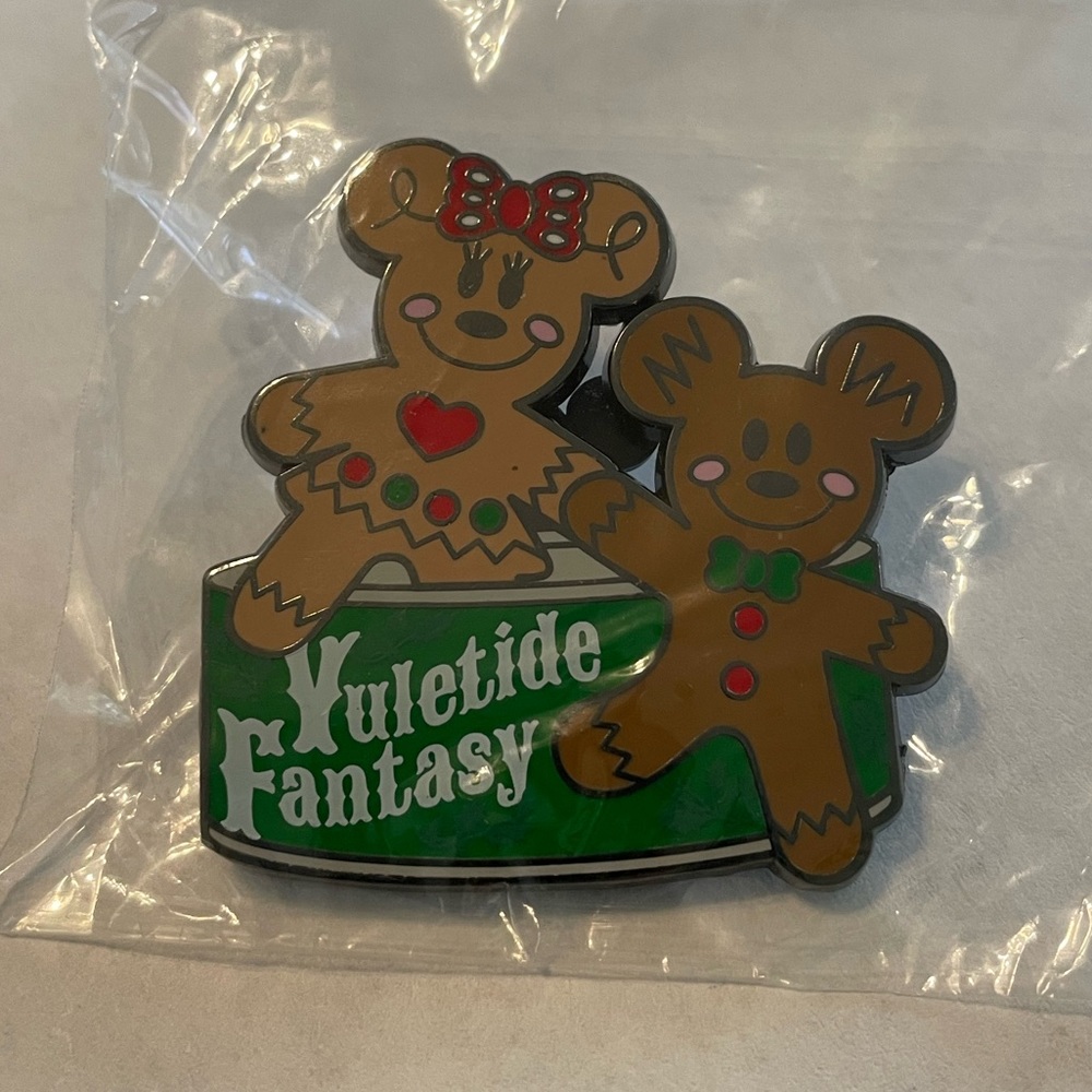Disney’s Yuletide Fantasy Tour Commemorative Pin